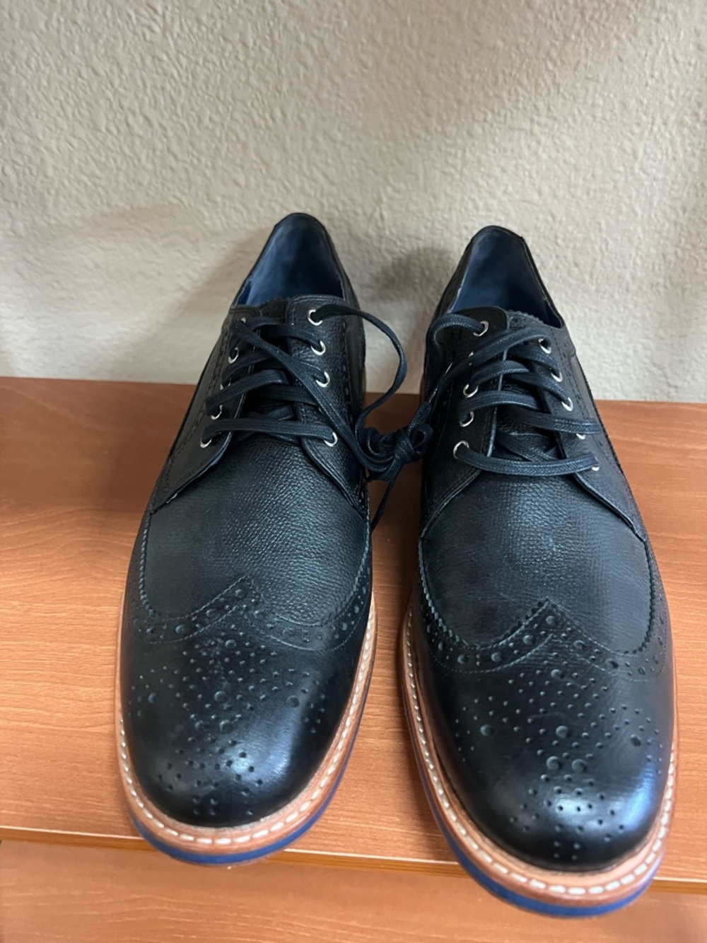 Mens Cole Haan Wingtip Oxford 13M Black Leather